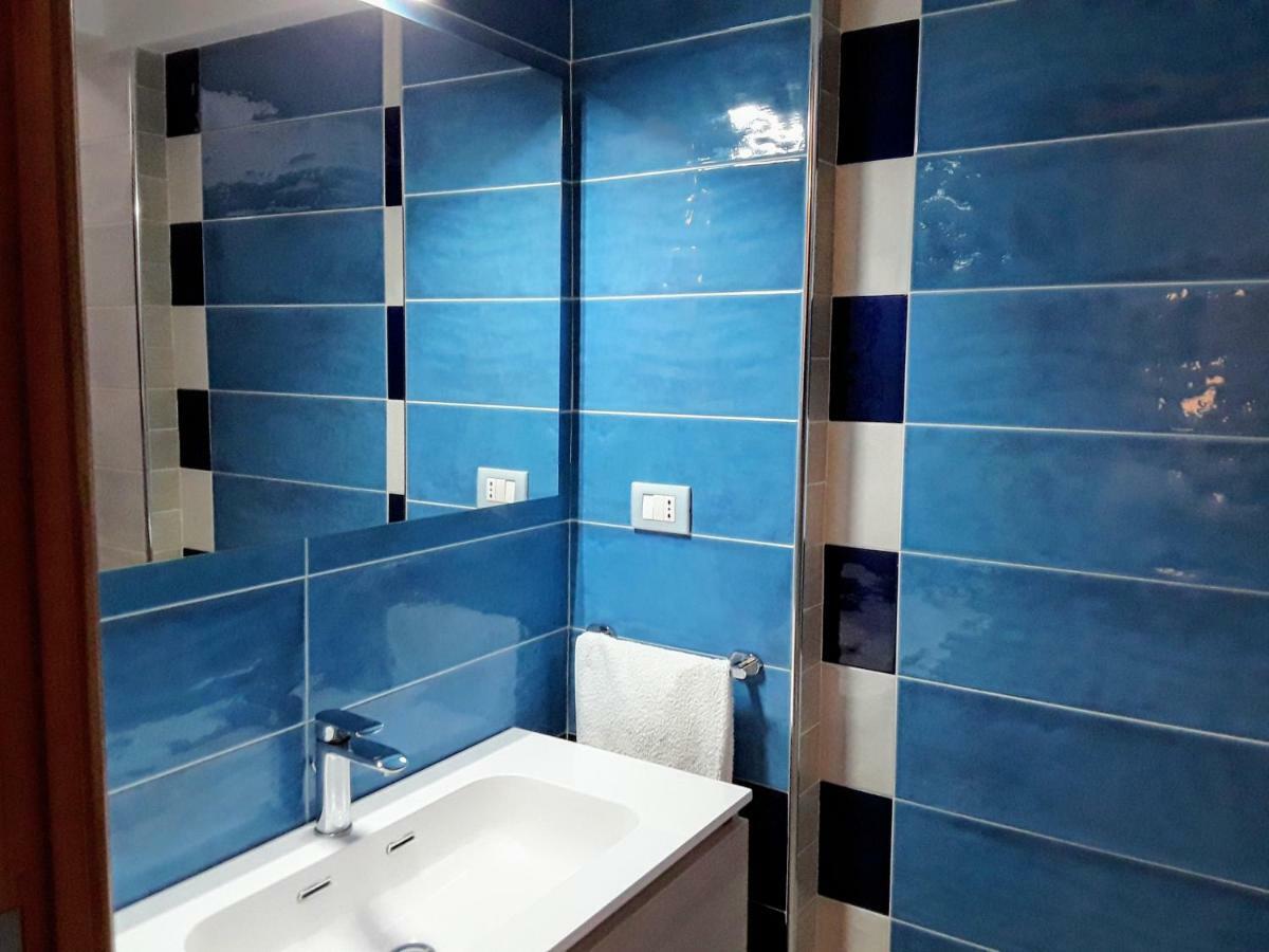 La Riviera Acomodação com café da manhã Milazzo Exterior foto