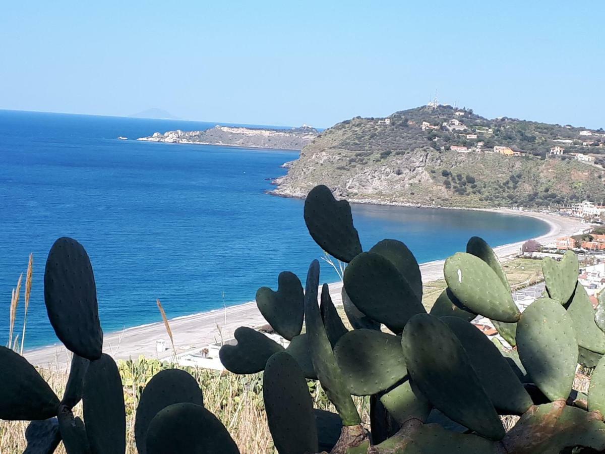 La Riviera Acomodação com café da manhã Milazzo Exterior foto